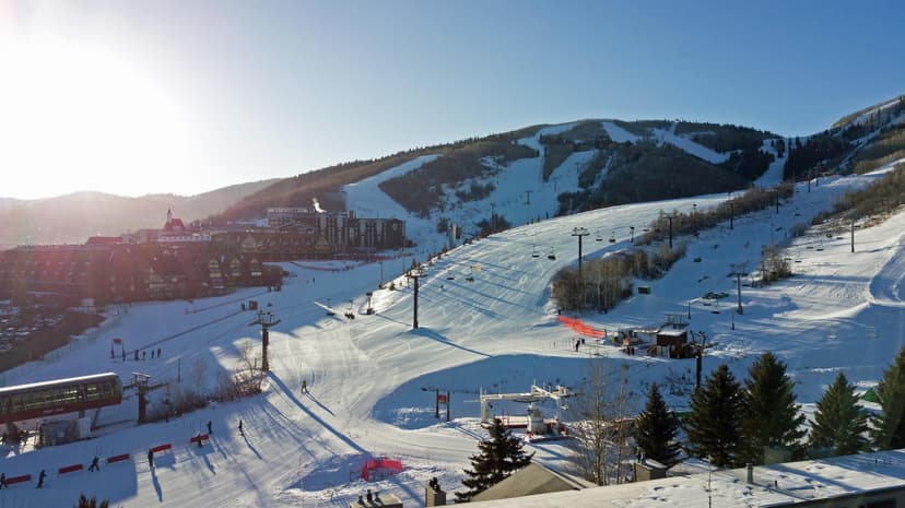 Snowy slopes and chairlifts at Park City Mountain Resort in Utah